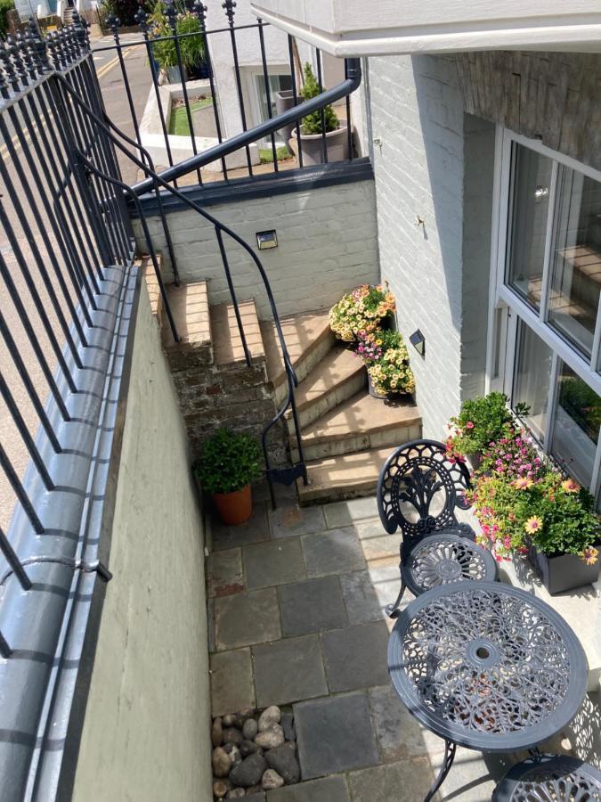 Anne Boleyn'S Escape Hotell Deal Eksteriør bilde